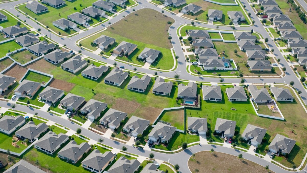 10 Things You Should Look For In a Roofer 10 Things You Should Look For In a Roofer